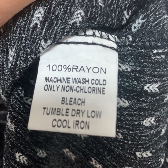 Full Moon Maternity tunic with belt, M, gently used. - Picture 6 of 7